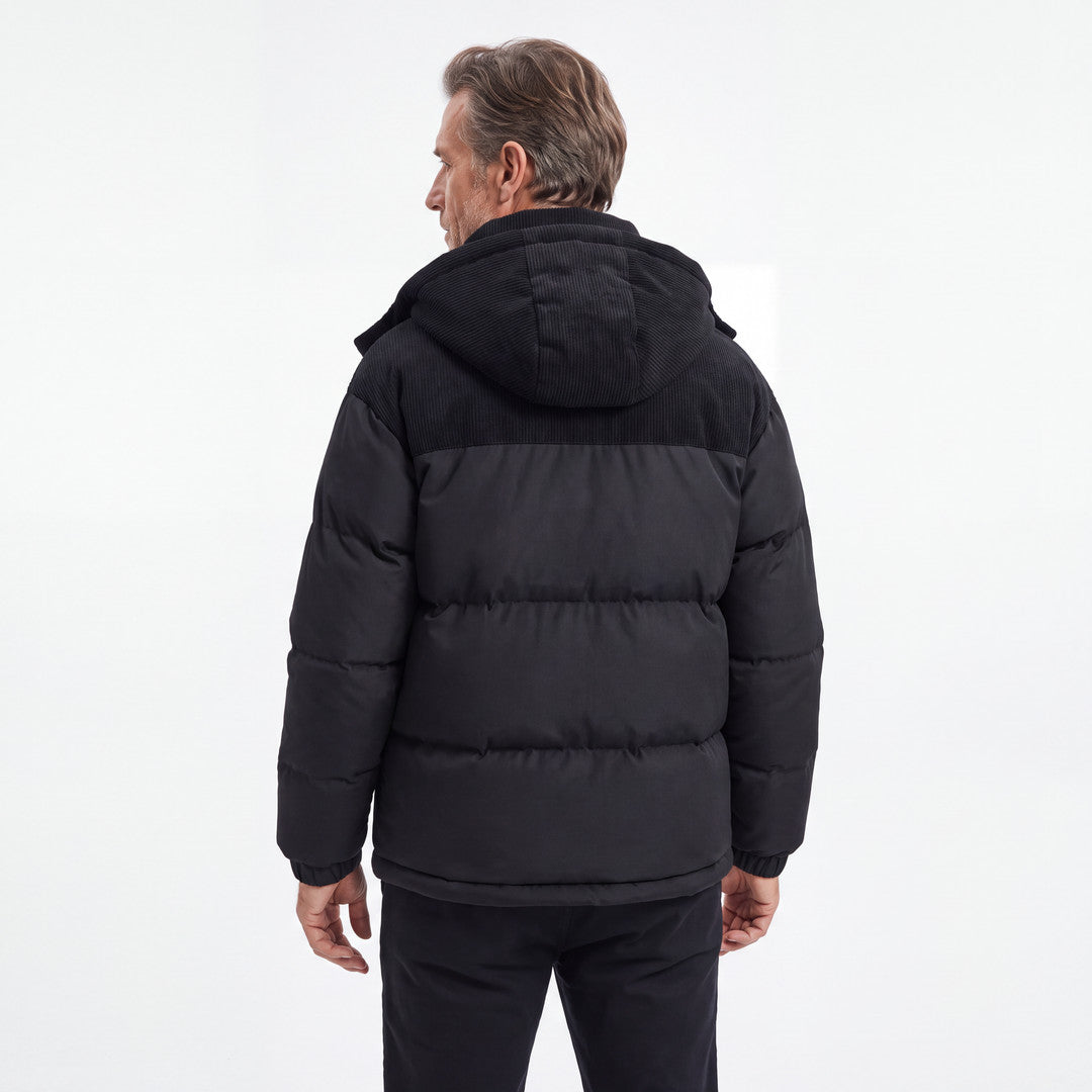 Cord Puffer Jacket för herr i svart, baksida med huva i manchester