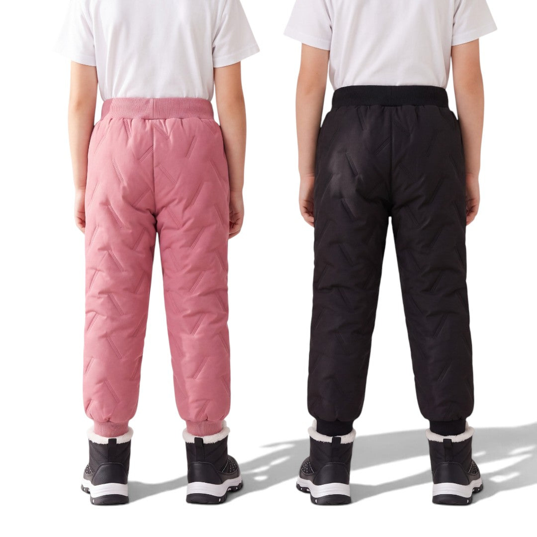 Kids' Fleece Pants i rosa och svart bakifrån, quiltade och vattenavvisande vinterbyxor